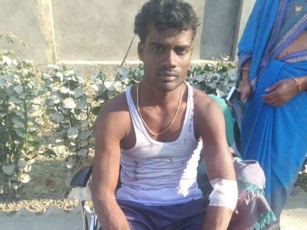 गांव वालों ने की शिकायत