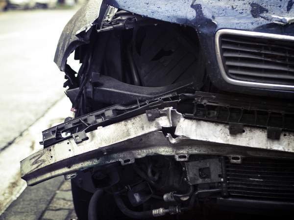 गाड़ी चेकिंग के डर से मोड़ दी गाड़ी चेकिंग के डर से मोड़ दी