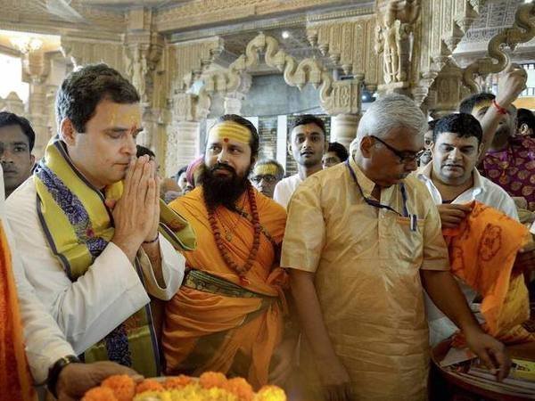  राहुल के मंदिर दर्शन पर विवाद