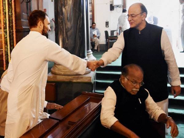 कांग्रेस के पास विकास मॉडल नहीं कांग्रेस के पास विकास मॉडल नहीं