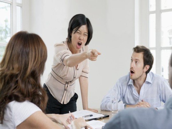 अधिकारी हो जाएंगे खुश