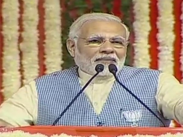 'सोने की चम्मच लेकर पैदा होने वाला शख्स क्या जाने कि गरीबी क्या होती है