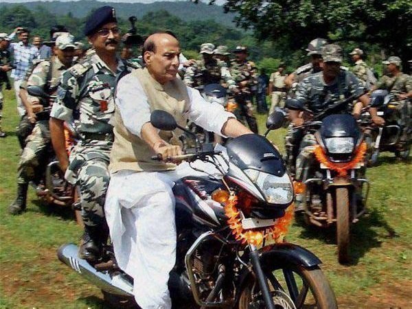 गृहमंत्री राजनाथ सिंह ने झारखंड में चलाई थी बाइक