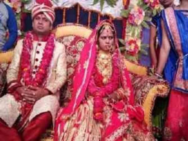 दहेज की खातिर ससुराल वालों ने जिंदा जला दी बहू दहेज की खातिर ससुराल वालों ने जिंदा जला दी बहू