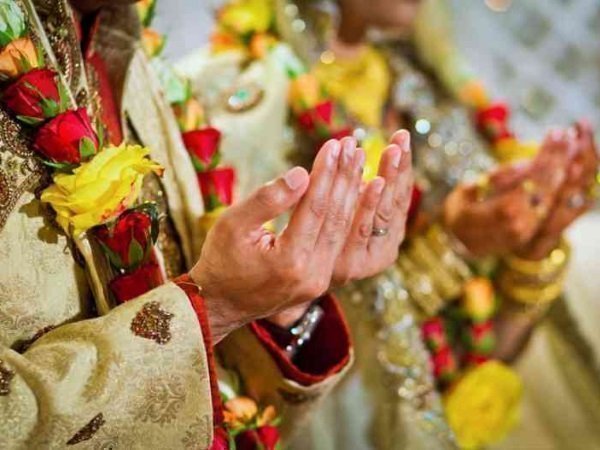 निकाह के दिन नौकरी से निकाला
