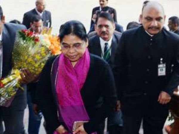 वरिष्ठ आईएएस अधिकारी स्नेहलता श्रीवास्तव 
