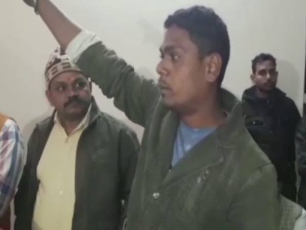 इन धाराओं में मामला दर्ज