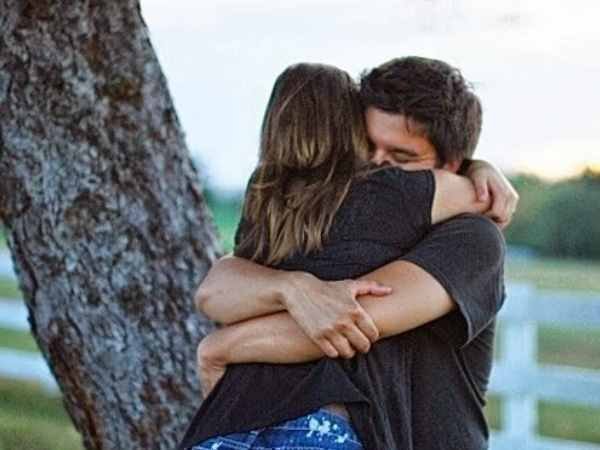 छात्र से पिता के सामने दुर्व्यवहार छात्र से पिता के सामने दुर्व्यवहार