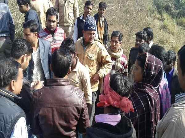 ईयरफोन ना लगा होता तो बच सकती थी जान