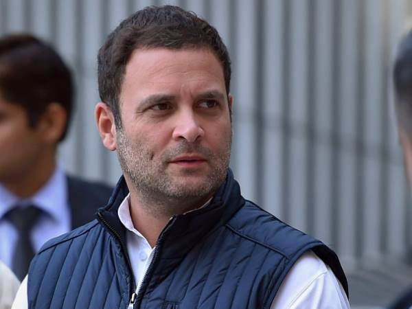 जब लॉन तक भी नहीं आ सकते थे राहुल