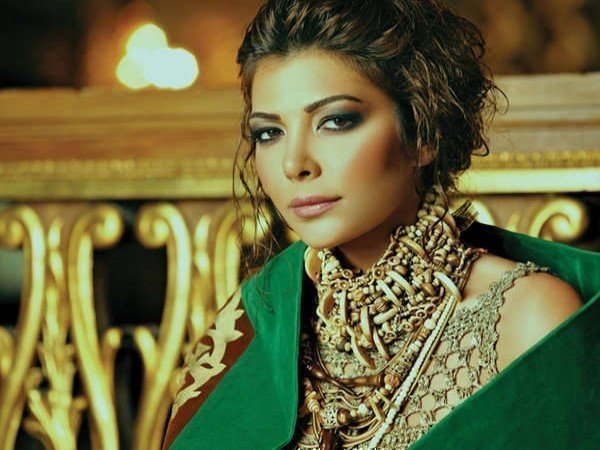 फेमस सिंगर हैं नस्‍साला