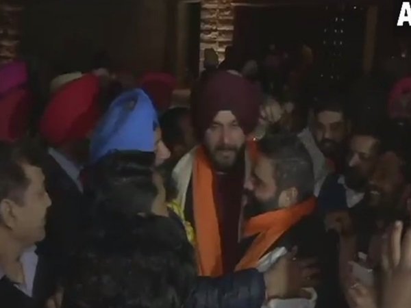 राहुल ने इस पहली जीत का स्वाद चखा है राहुल ने इस पहली जीत का स्वाद चखा है