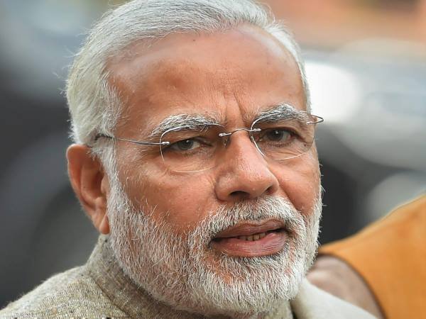 ऋण देने की घोषणा करना