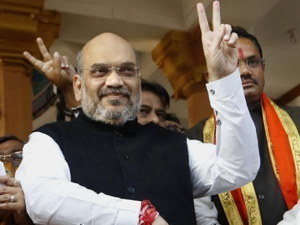 मोदी और राहुल गांधी का पूरा हिसाब-किताब 