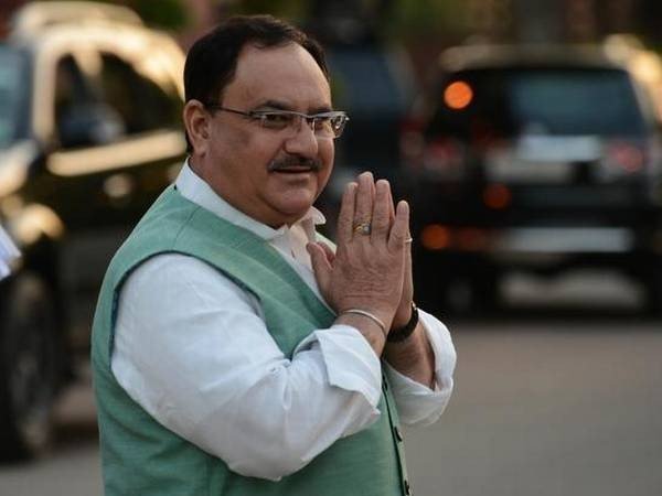 नड्डा को पीछे छोड़ बन रहे हैं सबकी पसंद