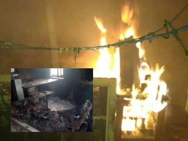 12 घंटों से हो गए हैं ज्यादा, कब्जे में हैं रेलकर्मी