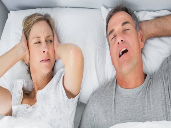 खर्राटों की समस्या के लिए करें इस मंत्र का जाप