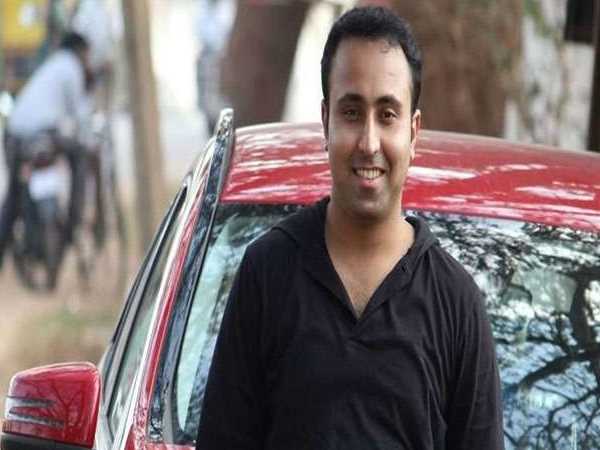 एडमिशन के लिए थी पैसों की जरूरत