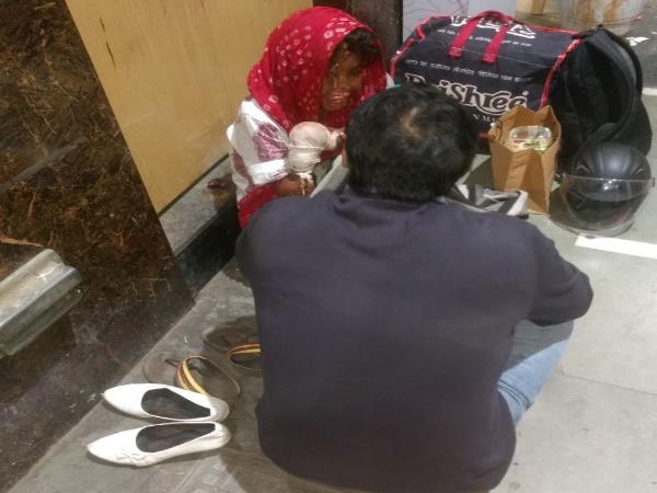 एक बड़ी प्राइवेट कंपनी में काम करते हैं हरप्रीत एक बड़ी प्राइवेट कंपनी में काम करते हैं हरप्रीत