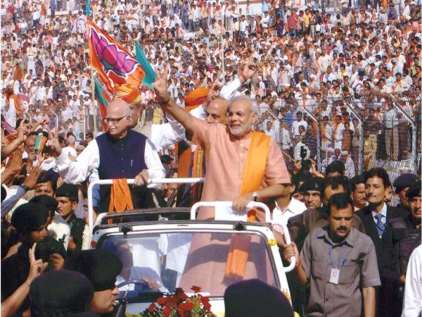 पीएम मोदी ने गुजरात से किया वादा पीएम मोदी ने गुजरात से किया वादा