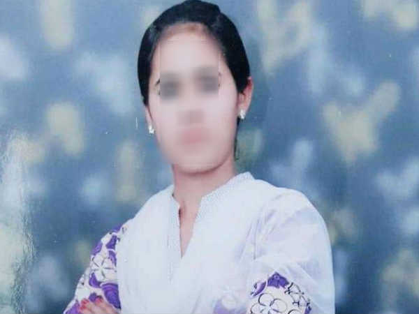 4 माह की प्रेग्‍नेंट हो गई थी बुआ