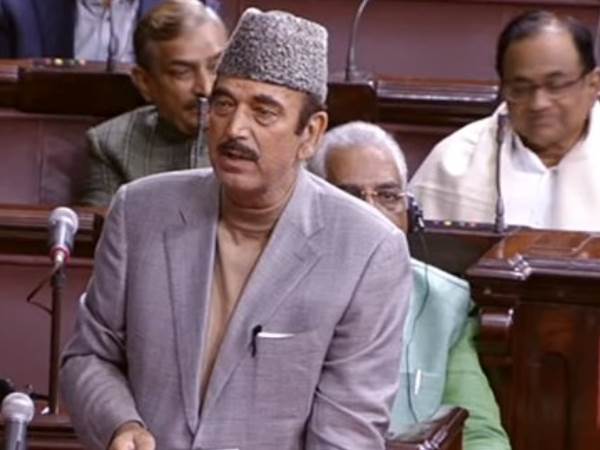 अनंत हेगड़े के बयान पर हंगामा