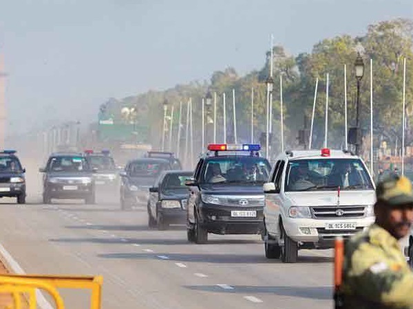 रिहर्सल के बावजूद काफिला भटका