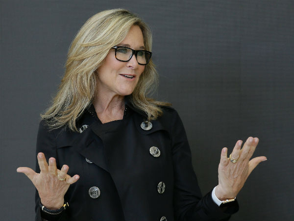  टिम कुक से ज्यादा ज्यादा सैलरी इस महिला कर्मचारी की