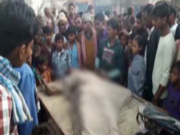 Criminals killed two sons of a mukhiya in Begusarai, Bihar Criminals killed two sons of a mukhiya in Begusarai, Bihar