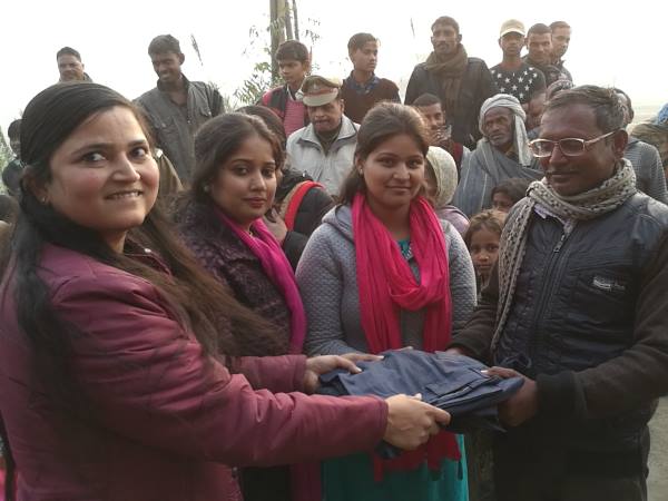 CO Shrestha Thakur celebrated Christmas with poor people