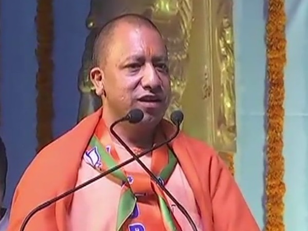 कांग्रेस टीपू की पूजा करती है- योगी