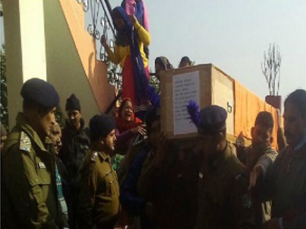 पीड़ित परिवार से मिलेंगे CM जय राम ठाकुर पीड़ित परिवार से मिलेंगे CM जय राम ठाकुर