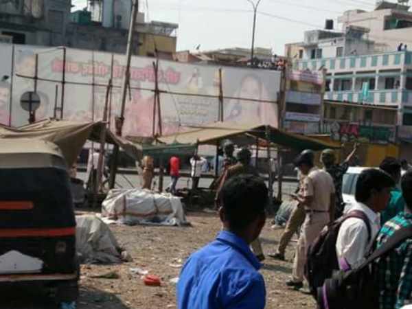 कई जिलोंं का माहौल तनावपूर्ण