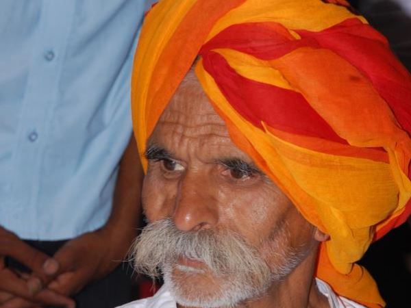 कौन हैं संभाजी भिड़े?