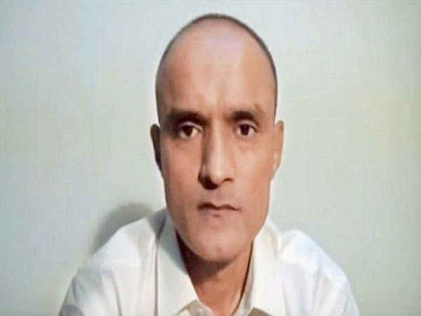  अंतरराष्ट्रीय न्यायालय में है जाधव का मामला