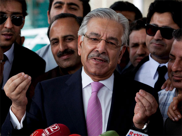 हम जवाब देंगे 