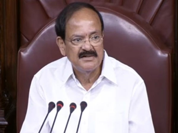  बीजेपी ने राज्यसभा में राहुल के खिलाफ विशेषाधिकार हनन का नोटिस दिया था