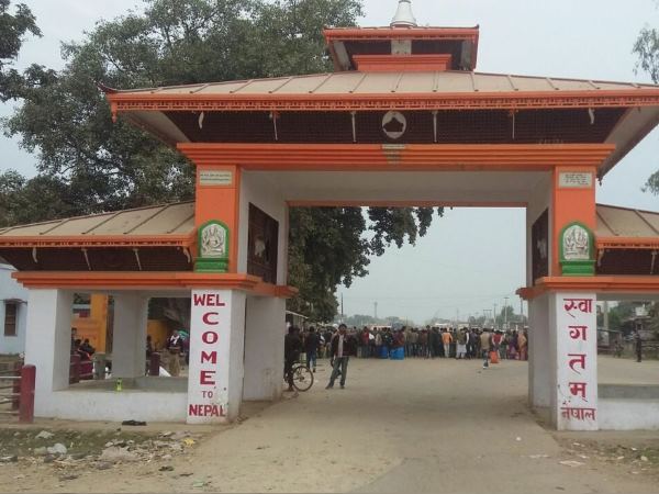 रुपईडीहा बॉर्डर पोस्ट पर चेंकिग में पकड़ाए