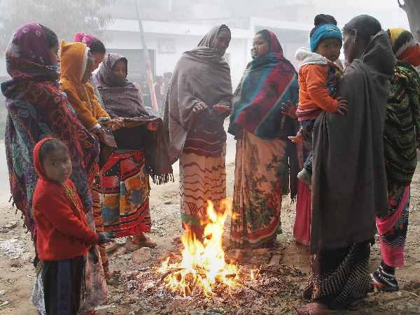 पूर्वांचल में 22, बुंदेलखंड में 28 की मौत