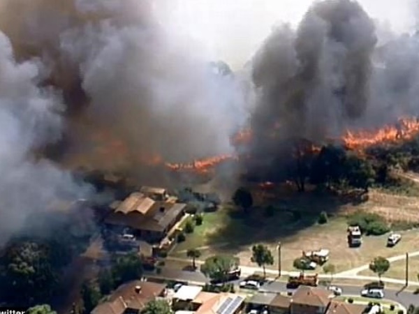 गर्मी के कारण बढ़ रही आग की घटनाएं गर्मी के कारण बढ़ रही आग की घटनाएं