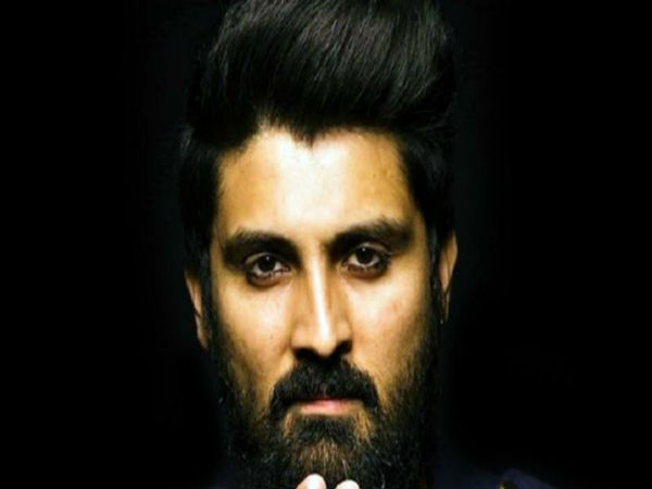  एक्टर पर चोरी का इल्जाम