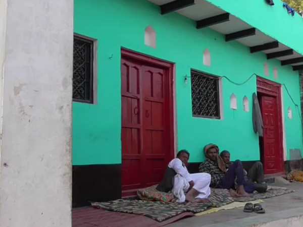 पुलिस कर रही आरोपी भाई की तलाश