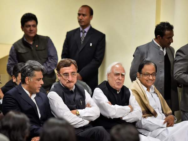 इन 4 जजों ने अपनाए थे बगावती तेवर