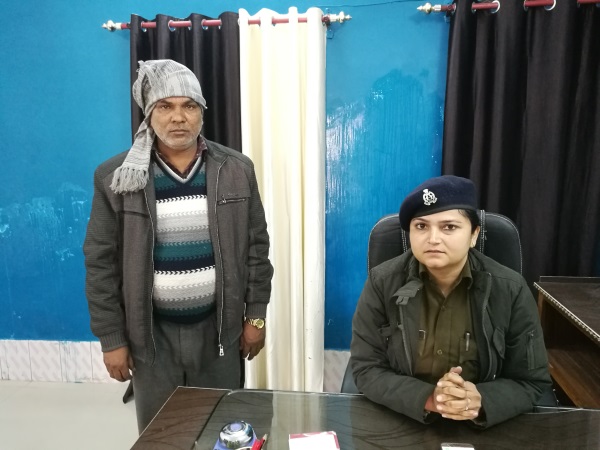 मृतक के पैसे हड़पने की कोशिश में था नटवरलाल मृतक के पैसे हड़पने की कोशिश में था नटवरलाल