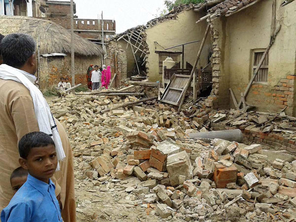 भूकंप आने के पीछे ये होती है मुख्य वजह भूकंप आने के पीछे ये होती है मुख्य वजह