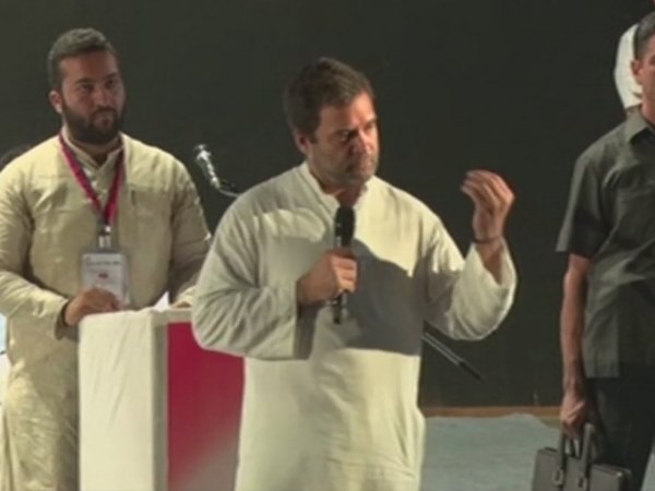 आरएसएस कार्यकर्ता राजेश कुंटे ने 2014 में दर्ज कराया था केस