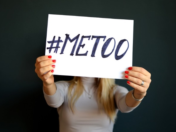 फ्रांस में #MeToo की तर्ज पर शुरू किया था #BalanceTonPorc
