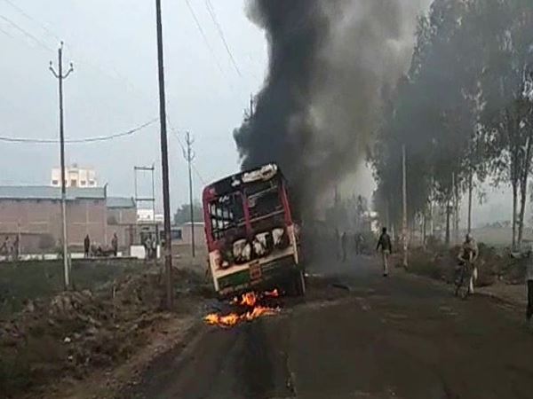 hardoi road accident ladies lekhpal died 