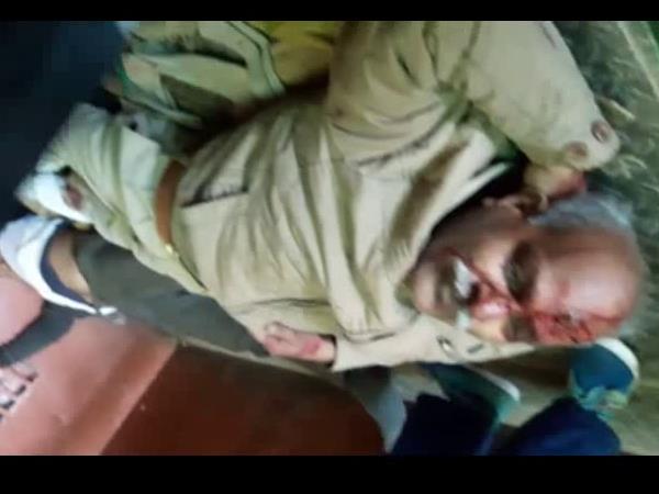 आगरा में पुलिसकर्मियों की कार का हादसा, 6 घायल