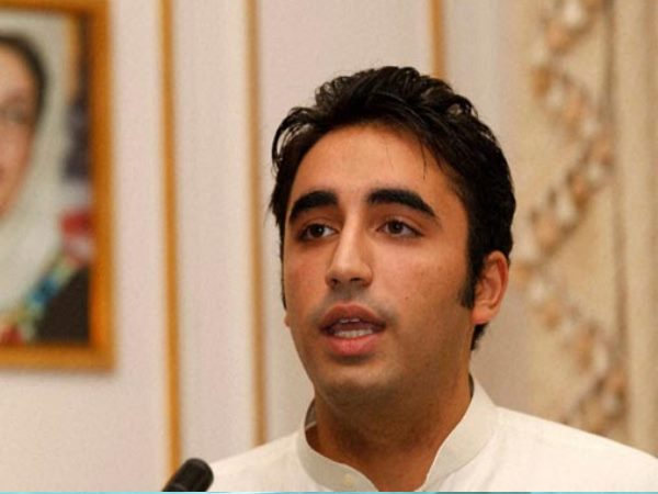 मोदी सरकार पाक को अलग-थलग करने में लगी...